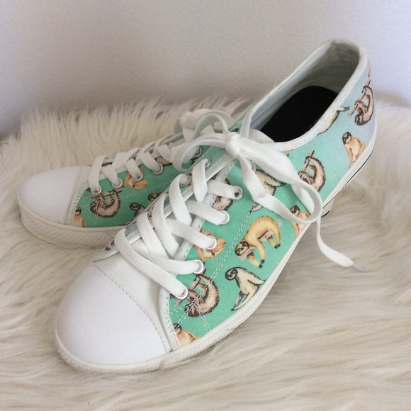 Groove Bags & Custom Kicks Shoes - Brand New Sloth Lace-Up Sneakers Sz-7W/5M